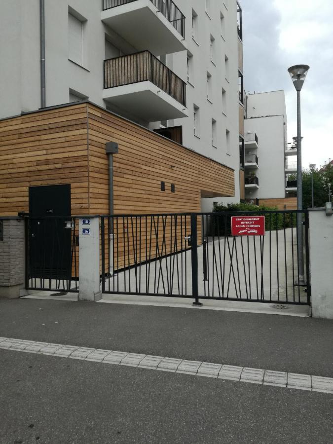 שטרסבורג Rosys Appartement מראה חיצוני תמונה